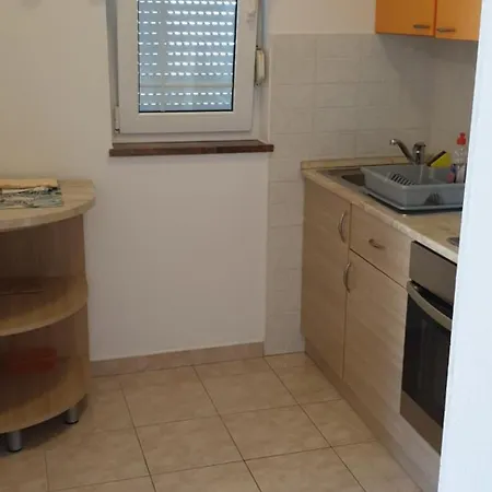 Ivanovski アパート *