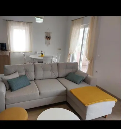 Apartment Ivanovski Rab Town