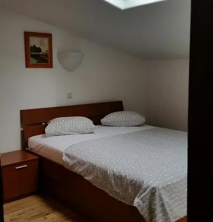 Ivanovski Appartement Rab Town