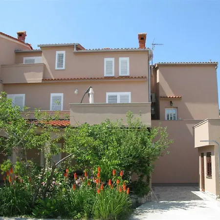 Ivanovski Appartement Rab Town