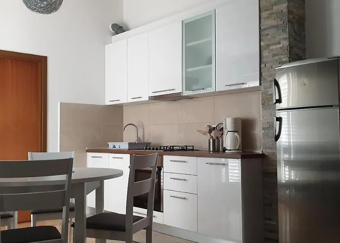 Ivanovski * Rab Town