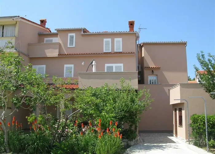 Ivanovski Apartment Rab Town